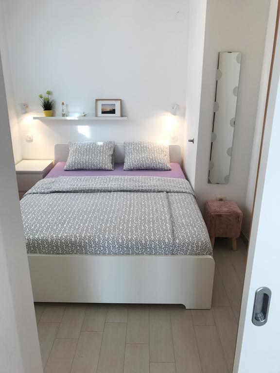 Apartment Puntica Петркане Екстериор снимка